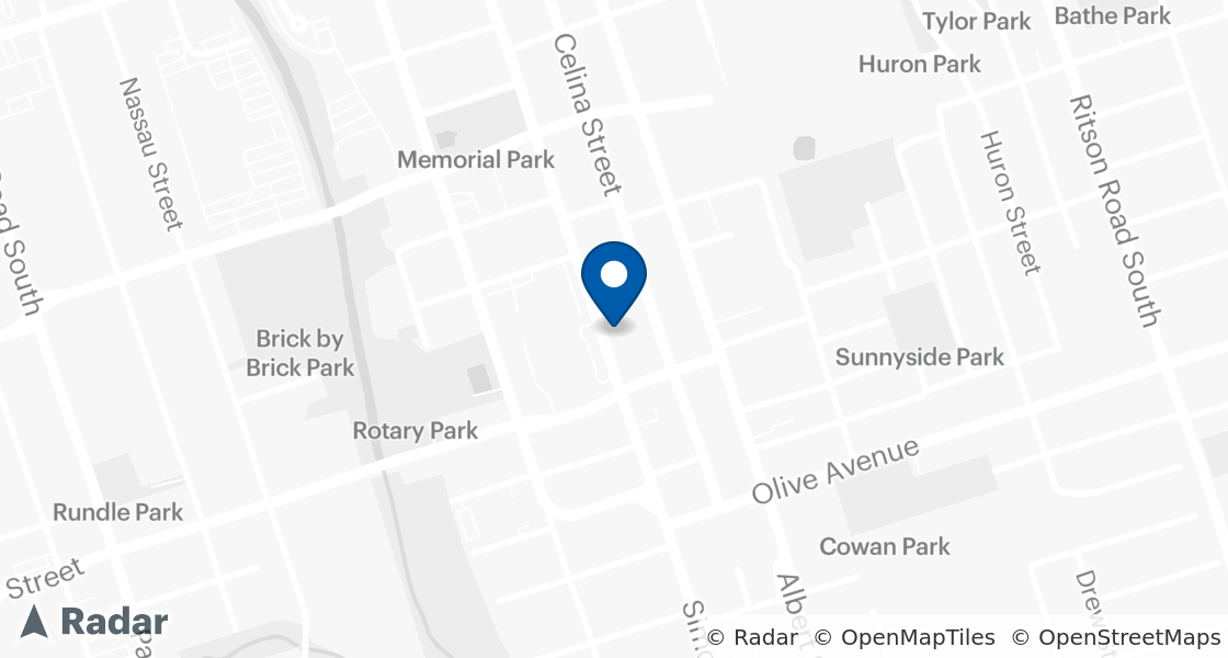 Map of Dairy Queen Location:: 235 Simcoe St S, Oshawa, ON, L1H 4H3
